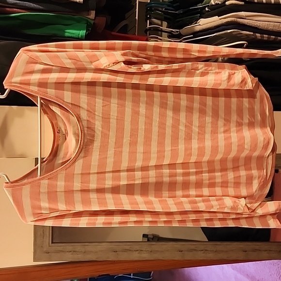 Long sleeve top - Picture 1 of 2